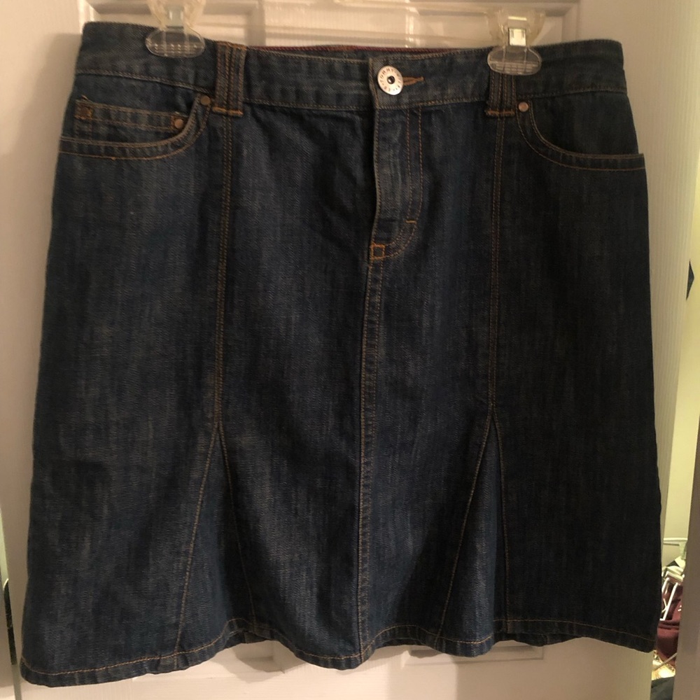 Tommy Hilfiger denim skirt